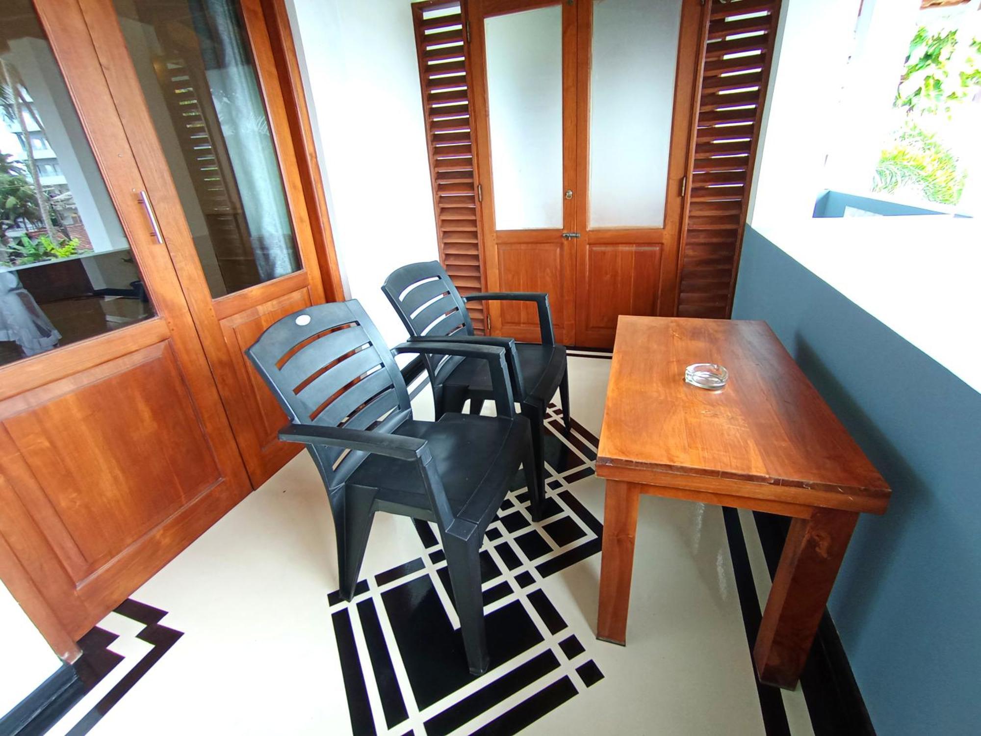 Hotel Lavender mirissa Extérieur photo