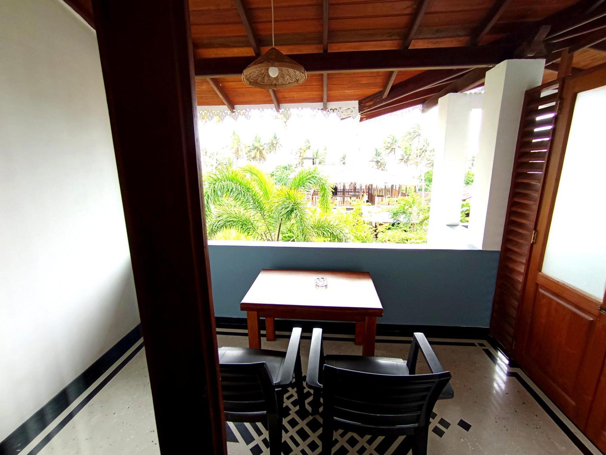 Hotel Lavender mirissa Extérieur photo